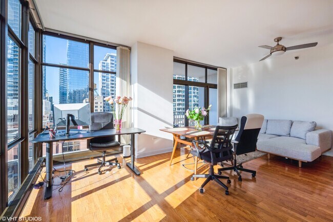 Foto del edificio - 1322 S Prairie Ave