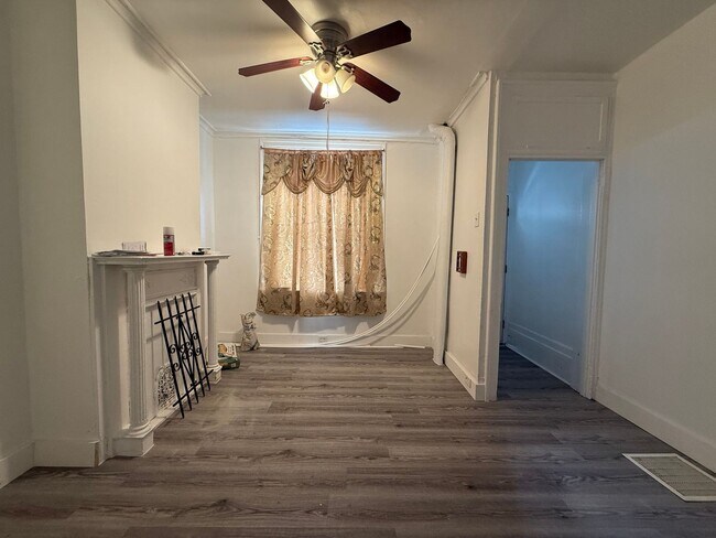 Foto del edificio - Spacious 2-Bedroom Home in North Central P...