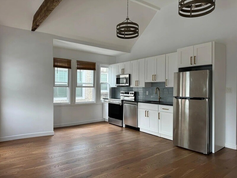 Photo - 6223 Wayne Ave