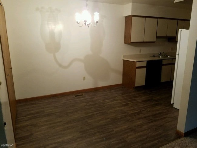 Building Photo - 8300 Shields Dr