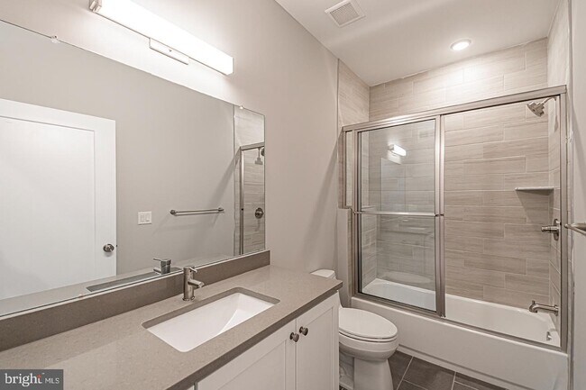 Building Photo - 1448 S 52nd St