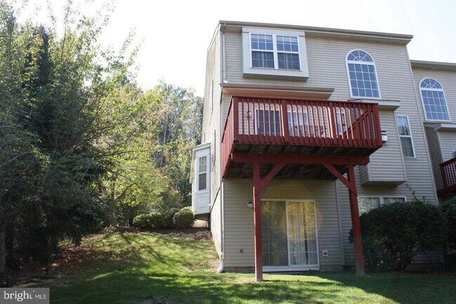 Foto del edificio - 183 Mountain View Dr