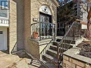 Building Photo - 33 Angus Dr