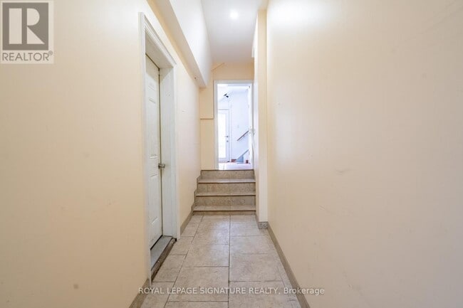 Building Photo - 96 Charlotte St