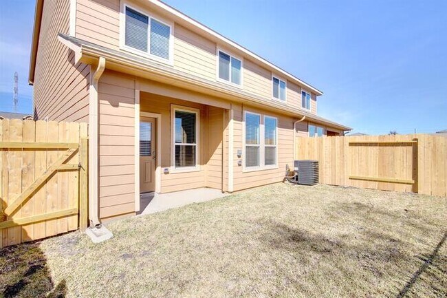 Building Photo - 3831 Lexington Grove Ct
