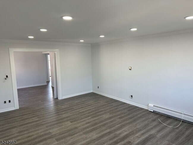 Building Photo - 311 Monroe St