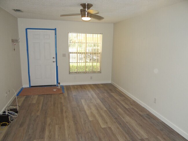 Foto del edificio - 2/2 condo in Dunedin - 55+ community