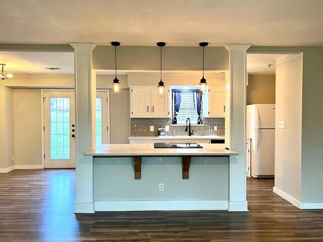 Foto del edificio - 289 Deer Slayer Dr