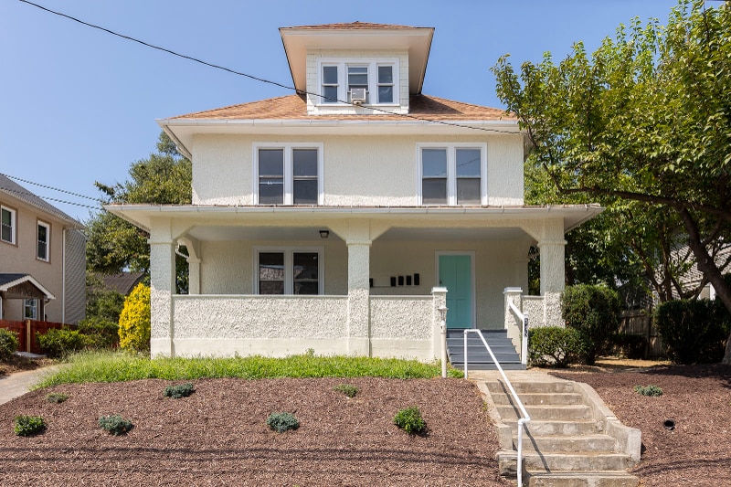 545 N Loudoun St Unit Apt 3, Winchester, VA 22601 Room for Rent in