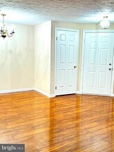 Building Photo - 803 Stratford Way