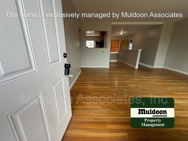 Building Photo - 1105 E Caramillo St