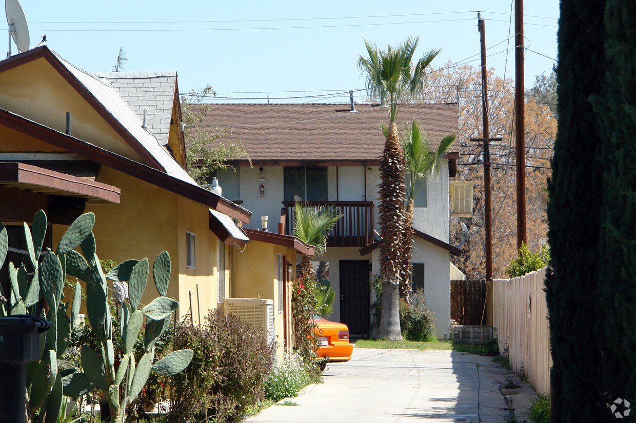 2549 Sepulveda Ave, San Bernardino, CA 92404 Apartments in San