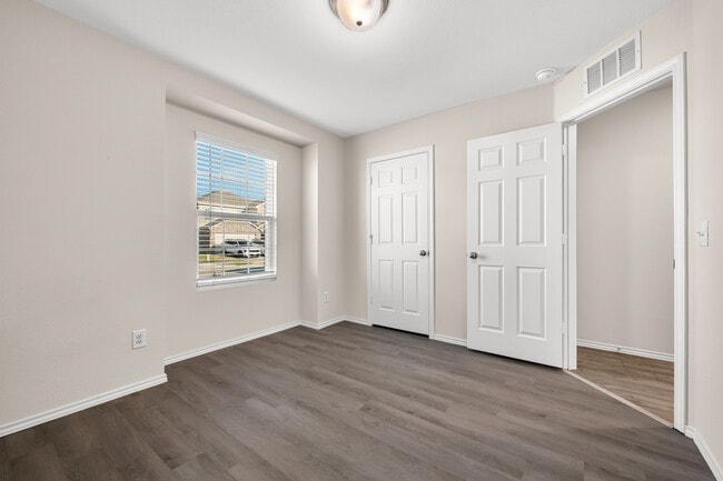 Foto del edificio - 10128 Kelly Acres Ln