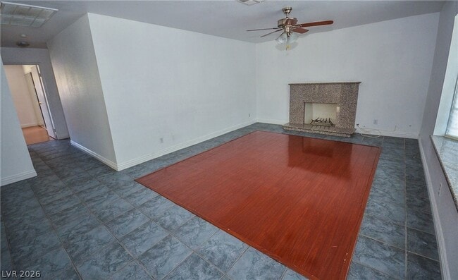 Building Photo - 6772 Carrera Dr