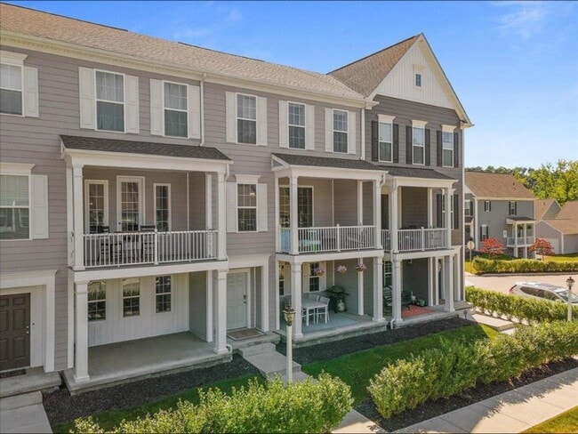 Building Photo - 2131 Westcott Ln