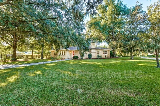 Building Photo - 1203 Easton Dr