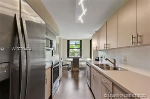 Building Photo - 3 br, 2.5 bath  - Mariners Bay Condo
