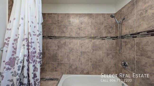 Building Photo - 46909 Yale Rd