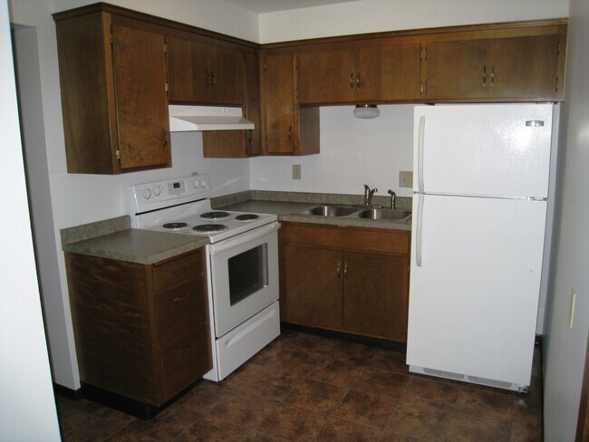 Kitchen - 605 N Broad St