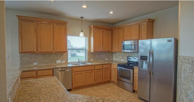 Building Photo - 2062 Western Pecan