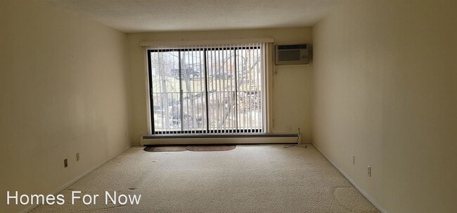 Building Photo - 1 br, 1 bath House - 205 Barry Avenue So #215