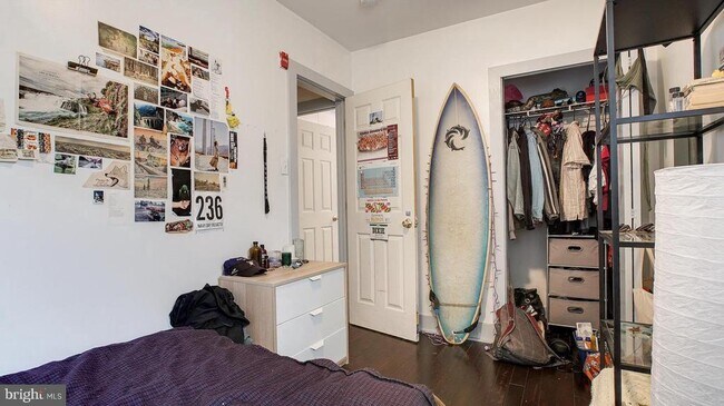 Building Photo - 1902 N 17th St