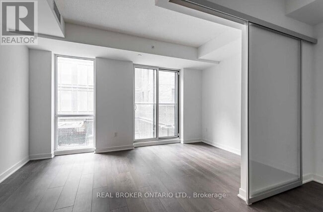 Building Photo - 115-115 Blue Jays Way