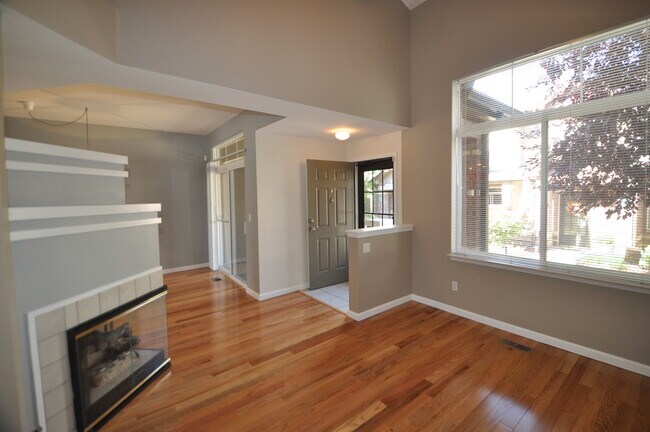 Living area - 6478 Silver Mesa Drive Unit C