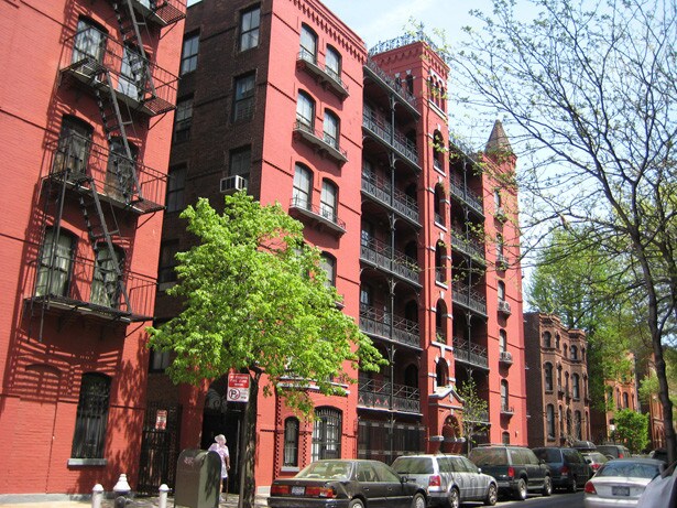 Building Photo - 431 Hicks St