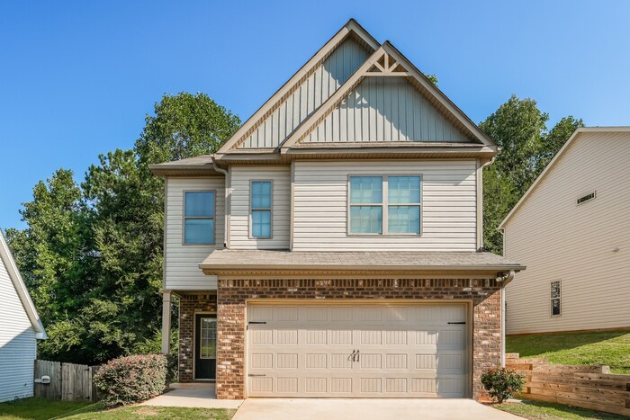 Primary Photo - Inviting Locust Grove Home with 4 bedrooms