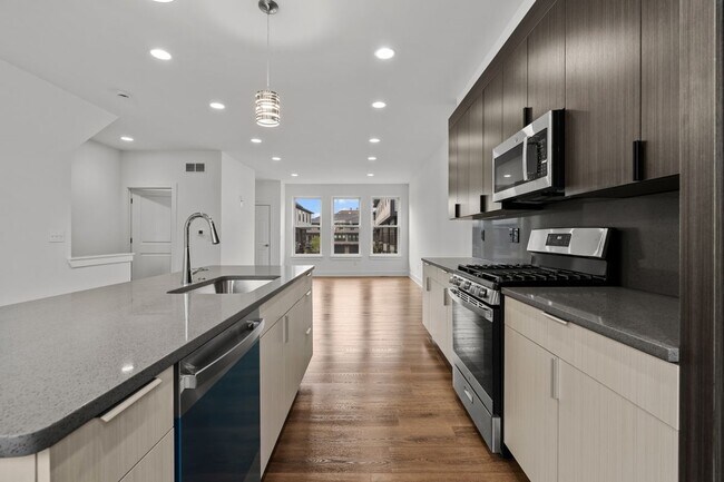 Foto del edificio - 2845 Summers Pl