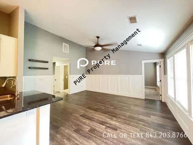 Building Photo - 205 Arbor Oaks Dr