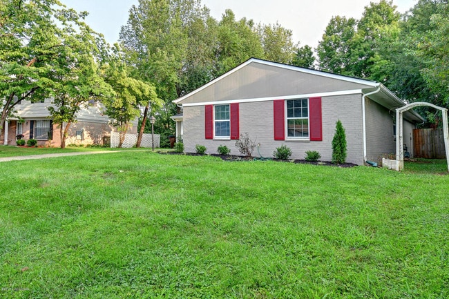 Building Photo - 3820 RiverOaks Ln