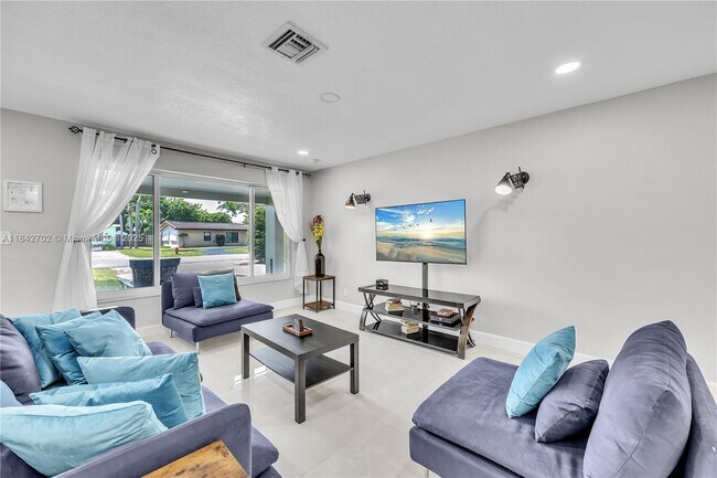 Foto del edificio - 2631 NE 19th St