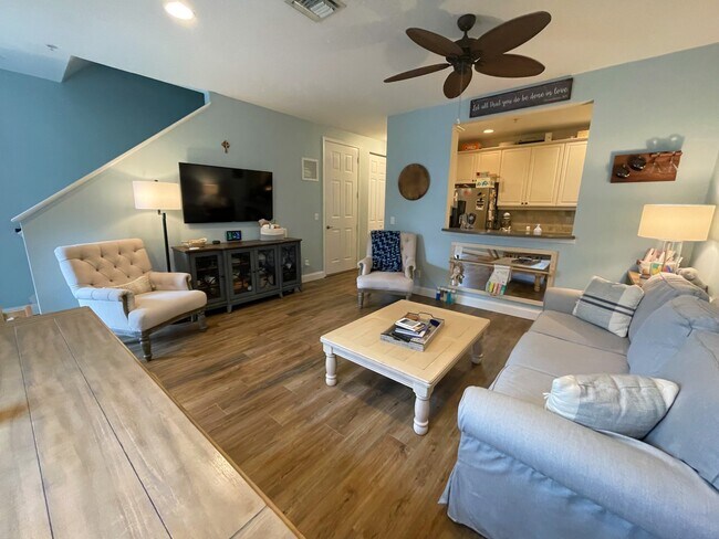Foto del edificio - 4122 Oyster Pond Way