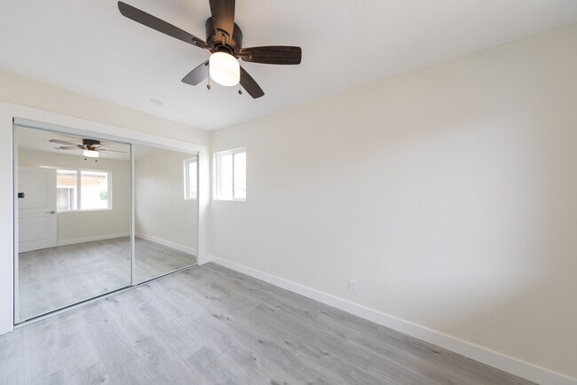 Foto del edificio - 1452 W 134th St