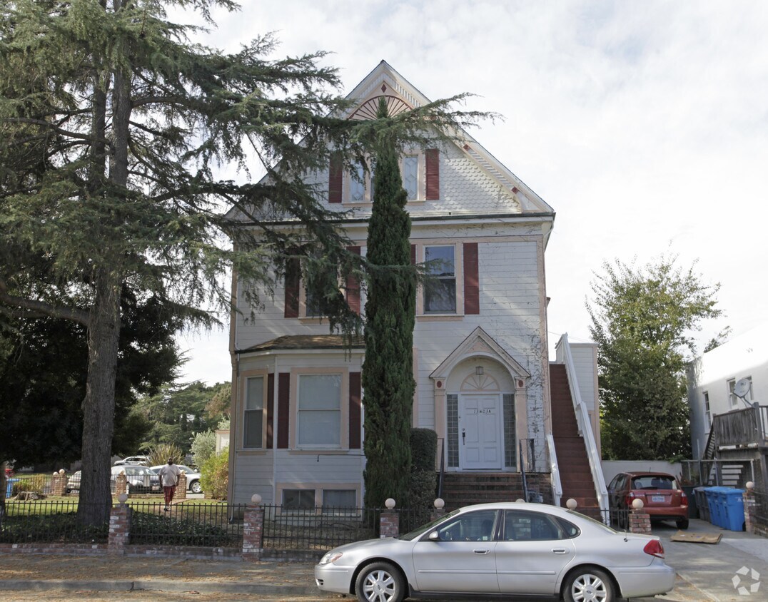 Foto del edificio - 1303 Sacramento St