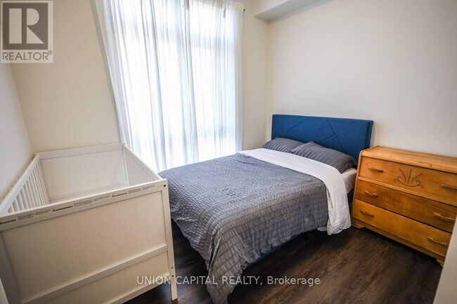 Photo du bâtiment - 7 Phelps Ln