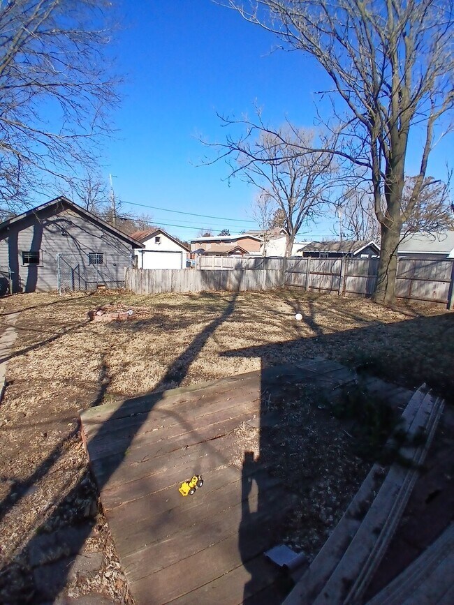 Foto del edificio - 1610 Post Ave