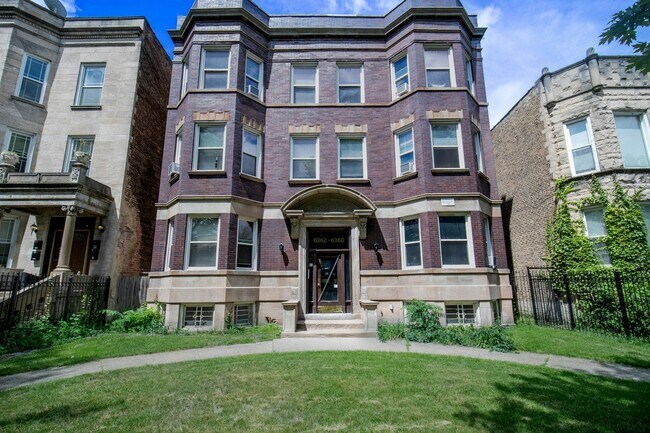 Foto del edificio - 6360 S Greenwood Ave