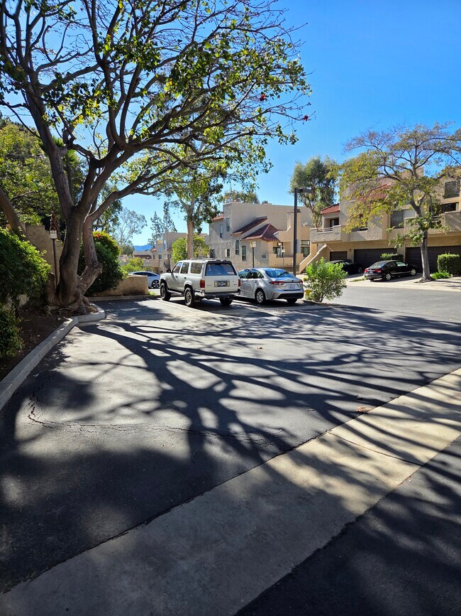 Foto del edificio - 187 McAfee Ct