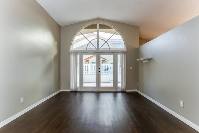Foto del edificio - 18244 NW 21st St