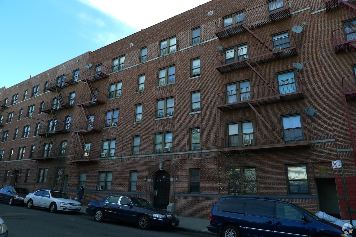 1466 Beach Ave, Bronx, NY 10460 Apartments in Bronx, NY