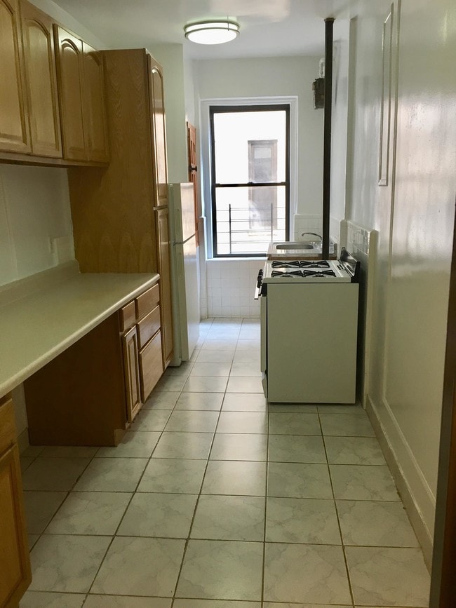 Building Photo - 95 Cabrini Boulevard