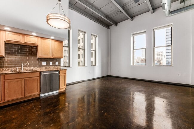 Building Photo - 110 N 3rd St