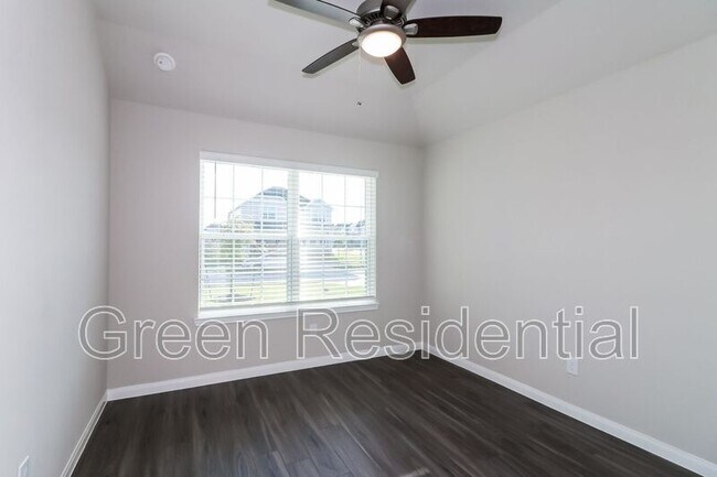 Building Photo - 5107 Hector Gustavo Dr