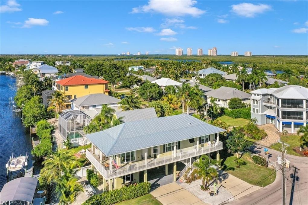 Foto principal - 27892 Forester Dr
