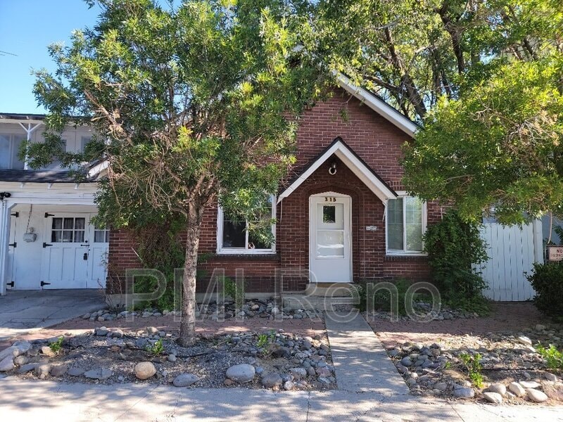 Primary Photo - 315 Ryland St