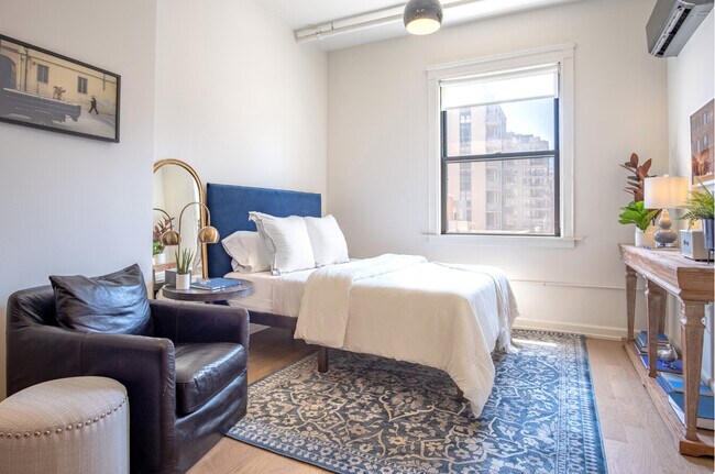 Foto del edificio - 810 N Clark St