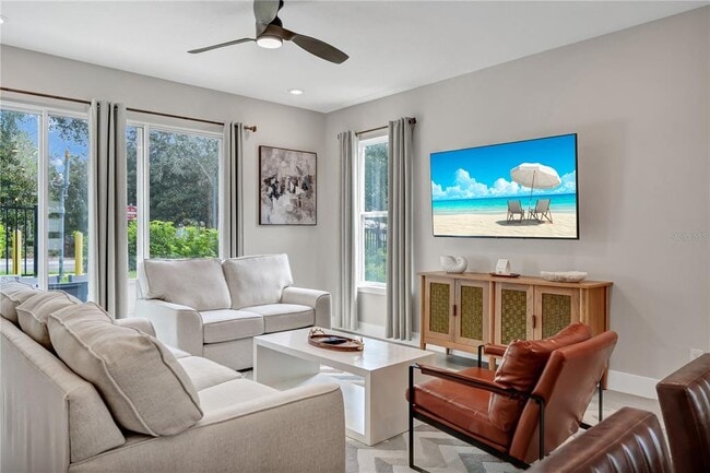 Building Photo - 7833 Spectrum Dr